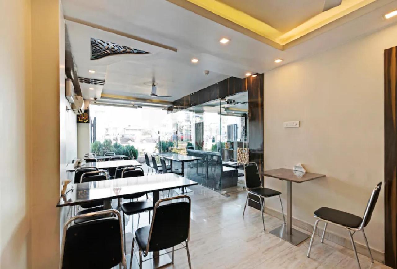 Hotel Sheldon International Near Science City Kolkata Exterior photo