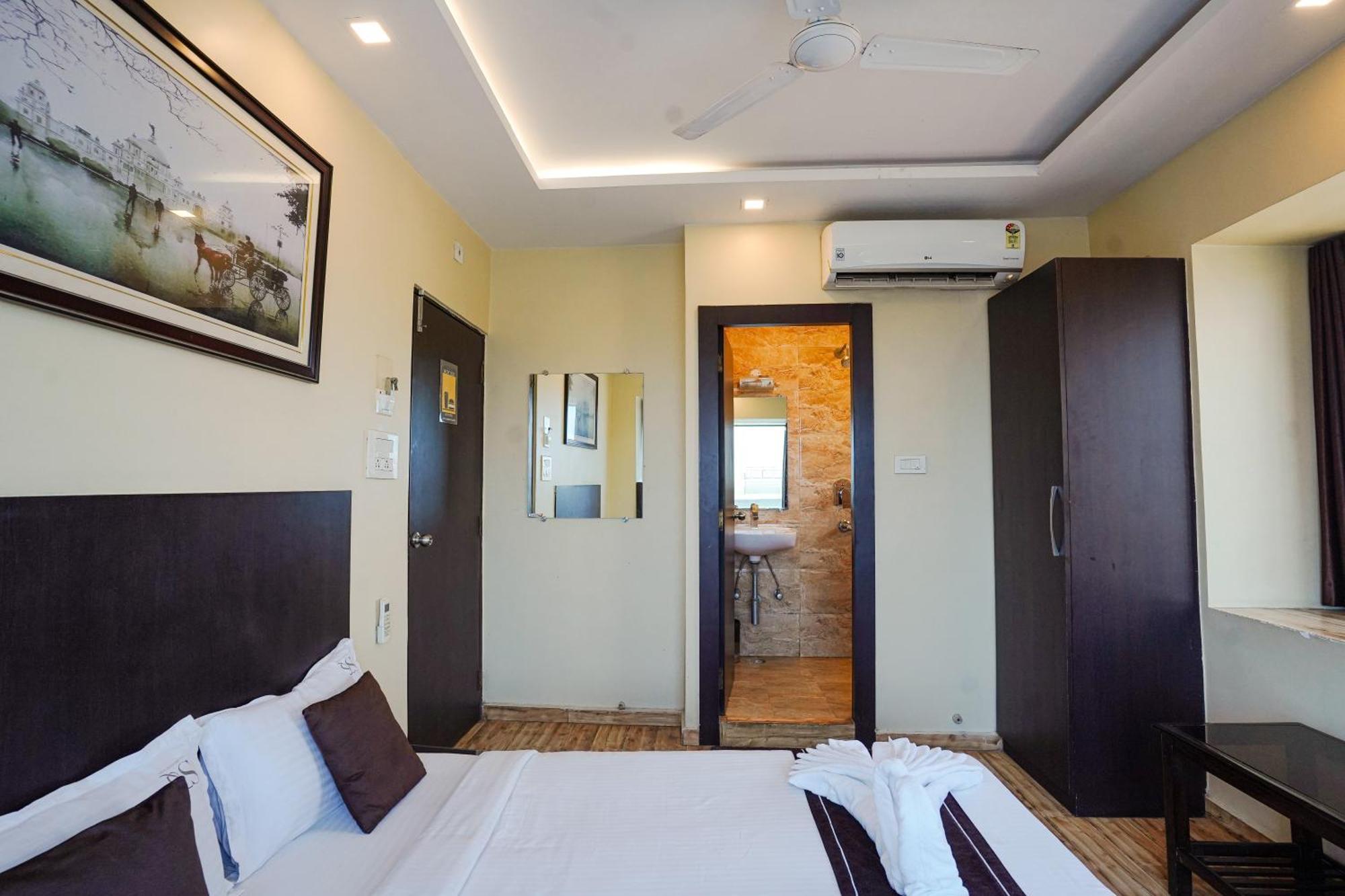 Hotel Sheldon International Near Science City Kolkata Exterior photo